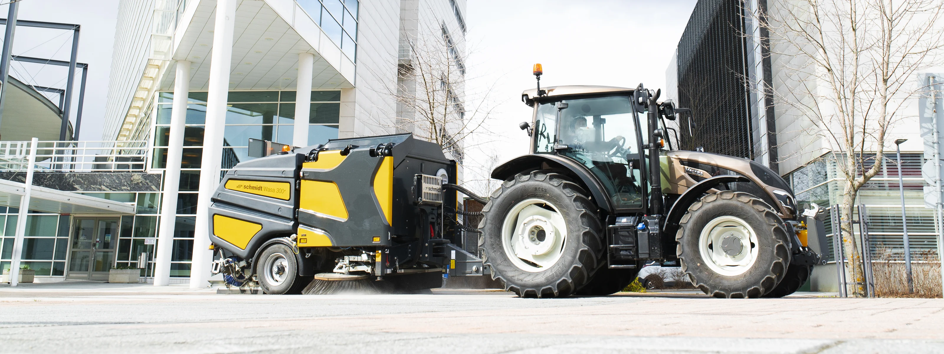 Sweepers | Wasa 300⁺ | Aebi Schmidt Group